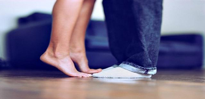 Pasangan Beda Tinggi Badan